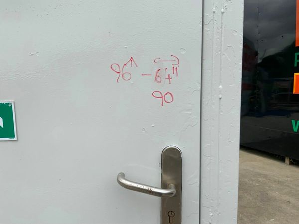 SELF CONTAINED PORTABLE TOILET CONTAINER...899. 377232845