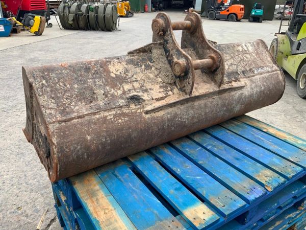 60" RHINOX GRADING BUCKET.....45mm PINS.....689. 377232818