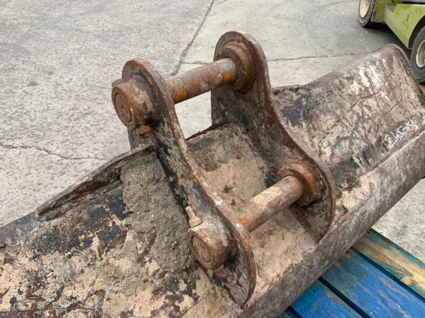 60" RHINOX GRADING BUCKET.....45mm PINS.....689. 377232819