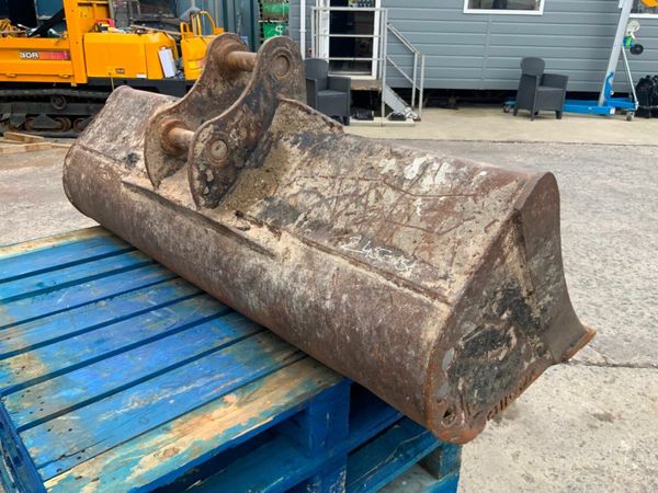 60" RHINOX GRADING BUCKET.....45mm PINS.....689. 377232822