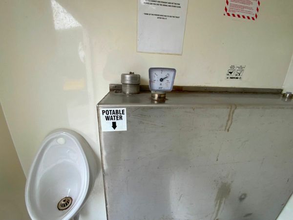 SELF CONTAINED PORTABLE TOILET CONTAINER...899. 377232837