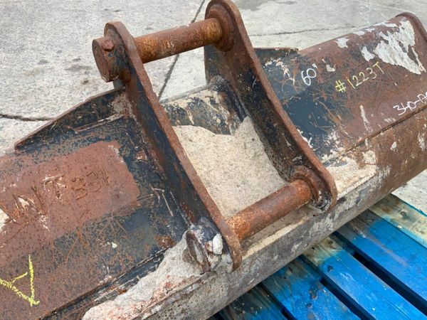 60" RHINOX GRADING BUCKET...45mm PINS....1223t. 377232973