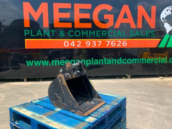 UNUSED 18" RHINOX BUCKET......35mm PINS.......209w 377233081