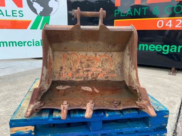 36" JCB DIGGING BUCKET.....45mm PINS.....1272t. 377233017