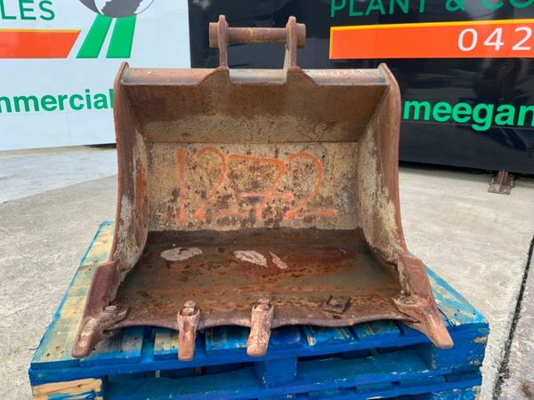 36" JCB DIGGING BUCKET.....45mm PINS.....1272t. 377233026