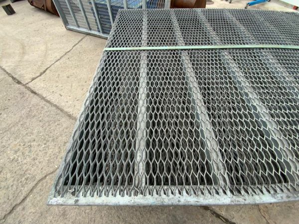 GANTRY PLATFORM / MEZZANINE FLOOR  PANELS...140w 377233249