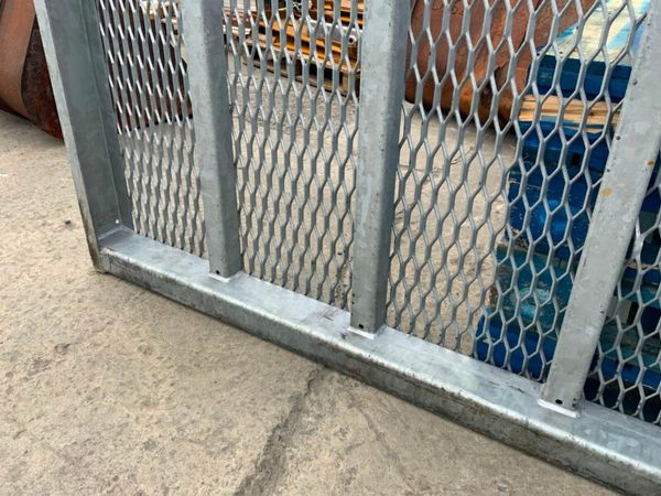 GANTRY PLATFORM / MEZZANINE FLOOR  PANELS...140w 377233258