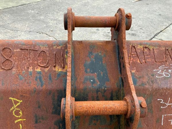 36" RHINOX DIGGING BUCKET.....45mm PINS.....1220t. 377233291