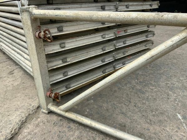220 MEVA 'MEP' SHORING SUPPORT FRAME...6532. 377233440