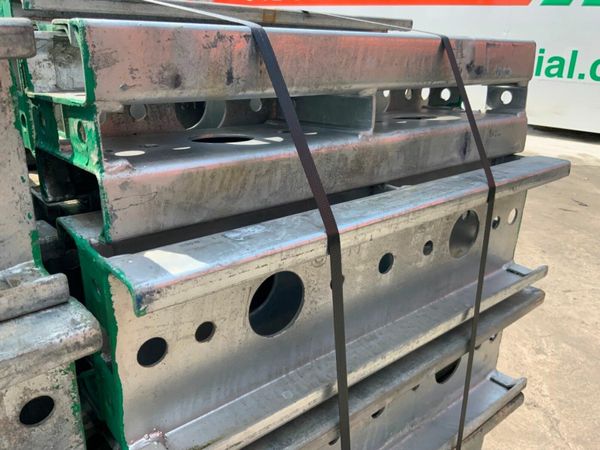 600mm SHUTTERING STRONGBACK / WHALERS. 377233557