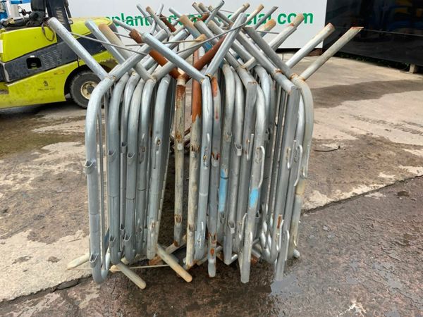 20 of GALVANISED PEDESTRIAN BARRIERS......4856. 377233797