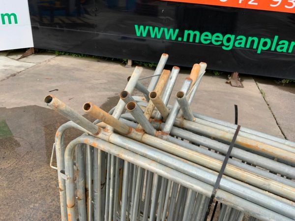 15 of GALVANISED PEDESTRIAN BARRIERS..4856-15 377233855