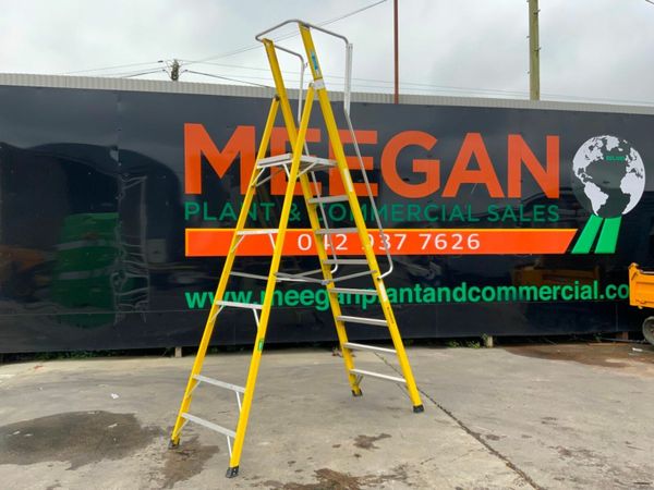 8 STEP FIBRE PLATFORM ACCESS LADDER.......0442. 377233899