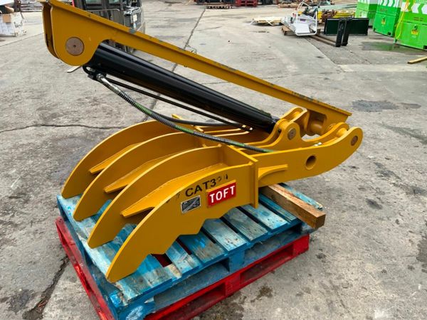 NEW HYDRAULIC THUMB GRAB....80mm PINS...7263 377234024