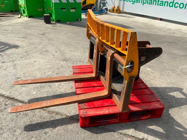 SCOTT PALLET FORK ATTACHMENTS..65mm PINS....5377. 377234211