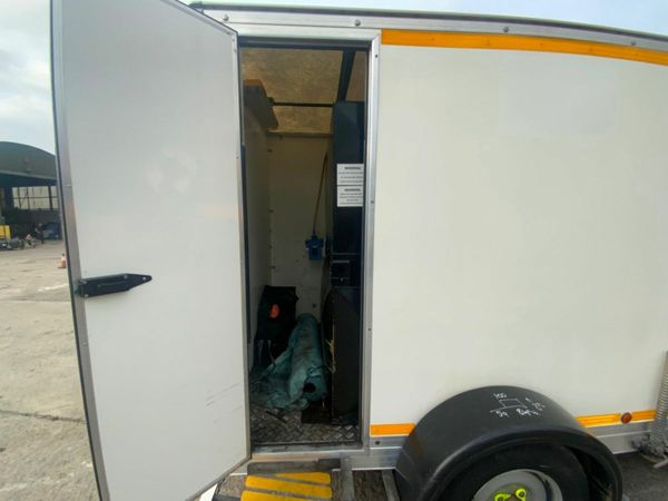 SINGLE AXLE OIL EXTRACTION / TRANSFER PUMP ....126 377234450