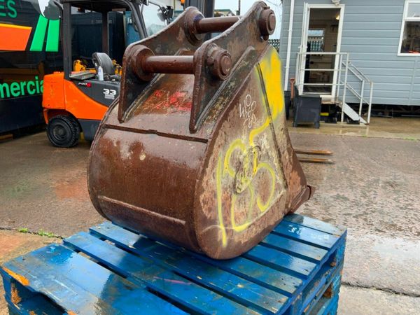 24 inch GEITH BUCKET .... 65MM .....185C 377234478