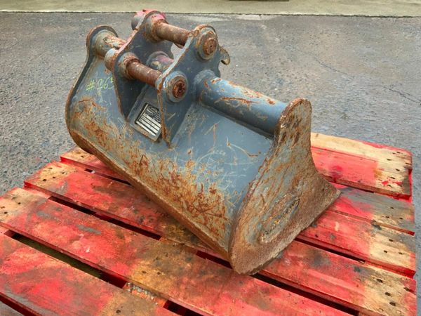 24" STRICKLAND BUCKET....30mm PINS.........265v. 377234432