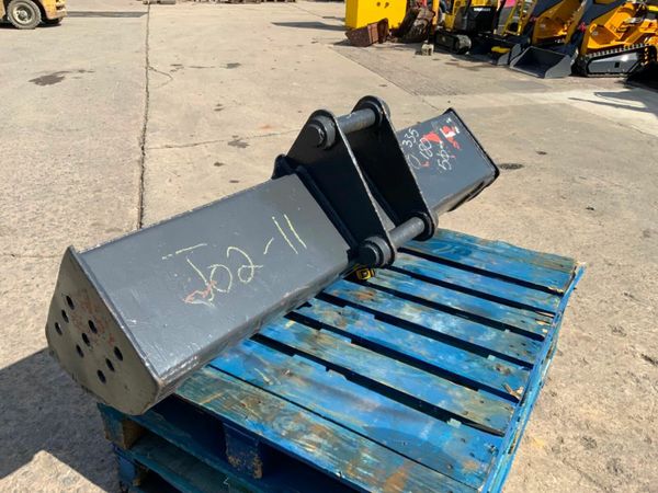 60" GRADING BUCKET...50mm PINS......1264t. 377234554