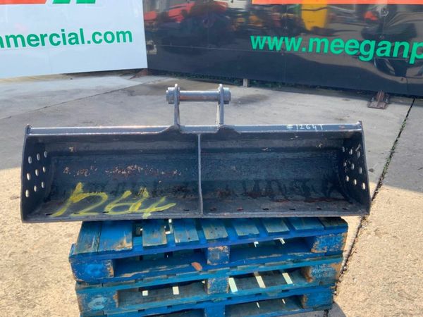 60" GRADING BUCKET...50mm PINS......1264t. 377234560