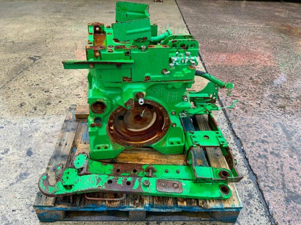 JOHN DEERE 6920 BACK END PARTS / ARMS. 377234573
