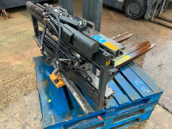 KAUP 3T429  FOUR FORK ADJUSTABLE CARRIAGE. 377234524