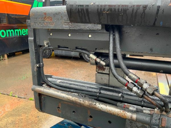 KAUP 3T429  FOUR FORK ADJUSTABLE CARRIAGE. 377234527