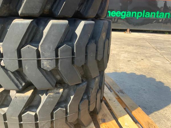 UNUSED CAMSO 33 x 12 -20 RIMS / TYRES......4490. 377234674