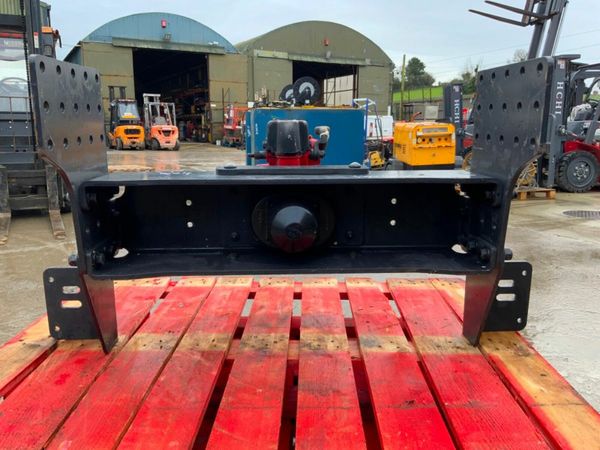 VBG DRAG TRAILER HITCH & CROSS MEMBER...930. 377234632