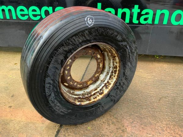 Other Other 385/65/22.5 SUPER SINGLE RIMS / TYRES. 377234948