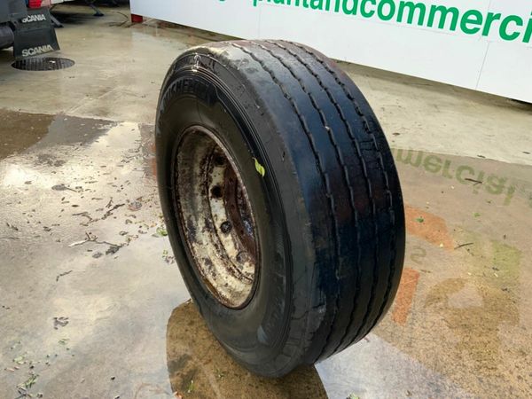 Other Other 385/65/22.5 SUPER SINGLE RIMS / TYRES. 377234951