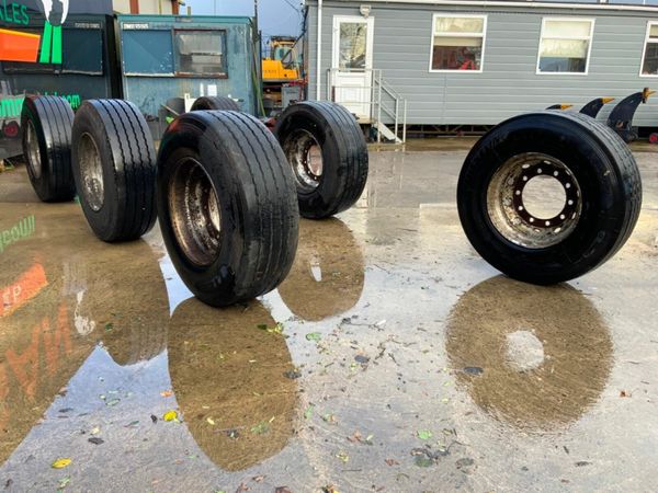 Other Other 385/65/22.5 SUPER SINGLE RIMS / TYRES. 377234955