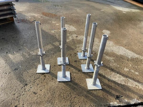 ALUMINIUM SCAFFOLDING JACK LEGS.......600w. 377234967