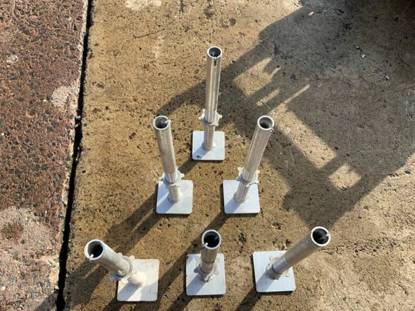 ALUMINIUM SCAFFOLDING JACK LEGS.......600w. 377234969