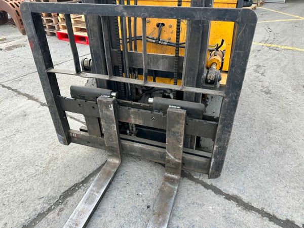 2016 PEUGEOT CITROEN 1.4 HDI ENGINE 8HR 377235106