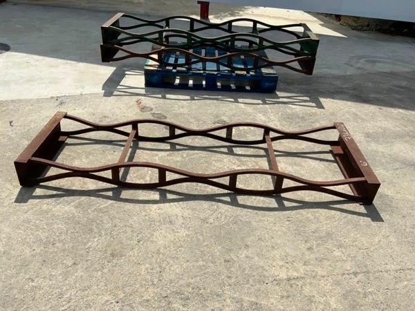 45gal BARREL DISPENSING / STORAGE STANDS. 377235126