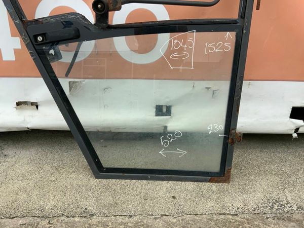 NEW HOLLAND 1745 TELEPORTER DOOR. 377235223