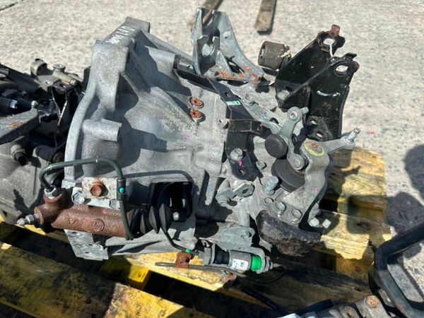 2015 TOYOTA AVENSIS 2.0 D GEARBOX.... P26 377235228