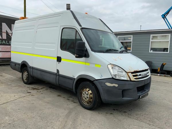 IVECO DAILY 70C18 PANEL VAN.....PARTS / SPARES. 377235360