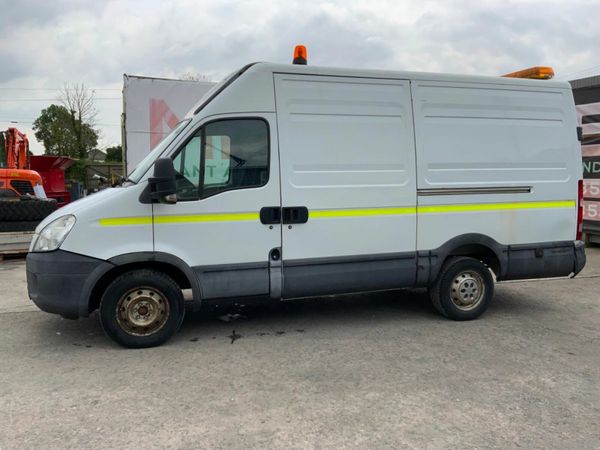 IVECO DAILY 70C18 PANEL VAN.....PARTS / SPARES. 377235366