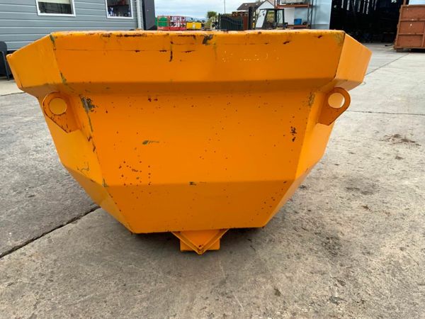 3t SWIVEL DUMPER TIPPING SKIP............1230. 377235385