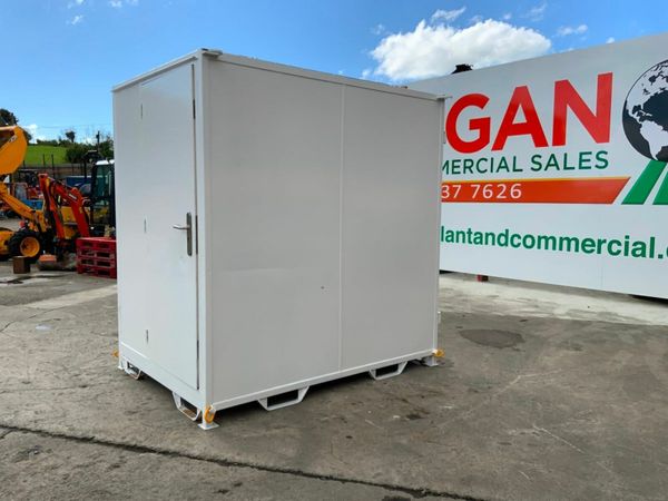 SELF CONTAINED PORTABLE TOILET POD......898J. 377235453