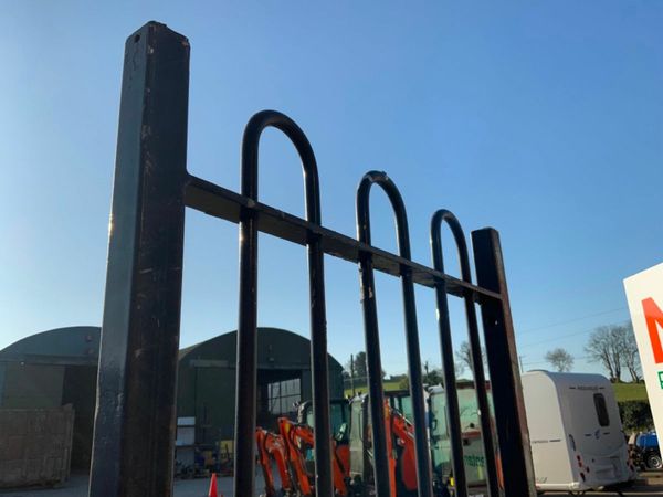 900mm PEDESTRIAN SIDE ENTRANCE GATE......900. 377235691
