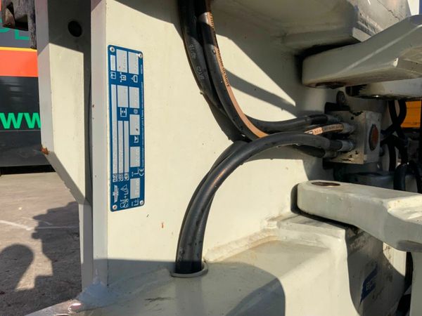 CASCADE 120f ROTATING PAPER ROLL CLAMP..935p. 377235799