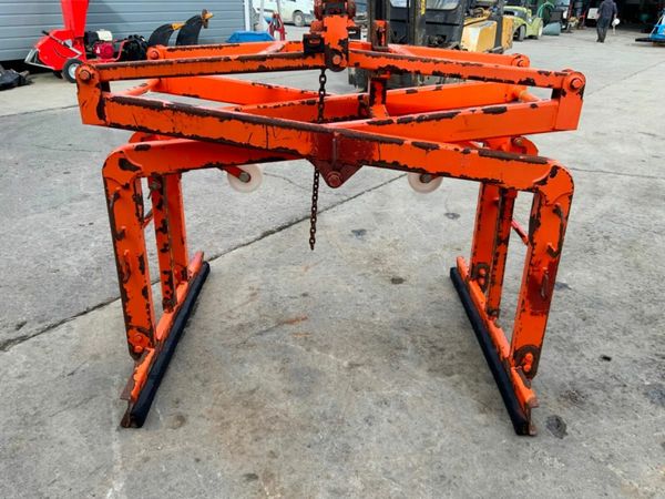 2018 EICHINGER BRICK / BLOCK GRAB......184v. 377235717