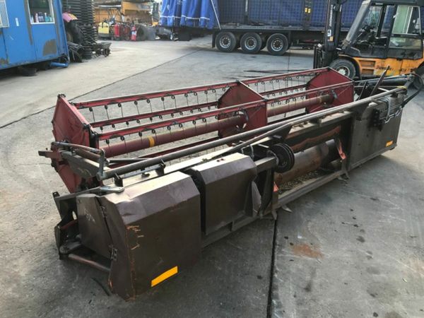 MASSEY FERGUSON COMBINE HEADER 377235982