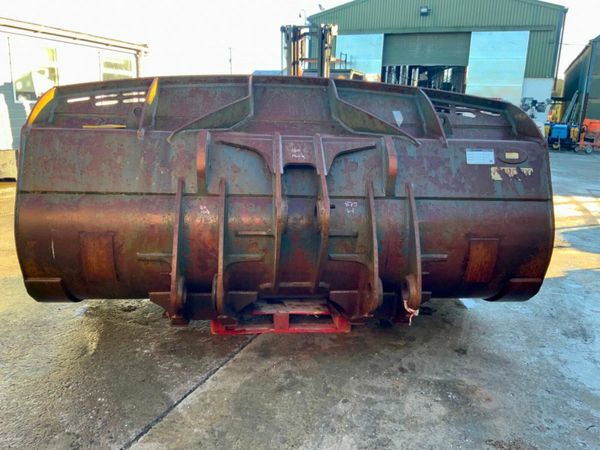 Shovel WHEELED LOADER SPADE NOSE BUCKET 377236428