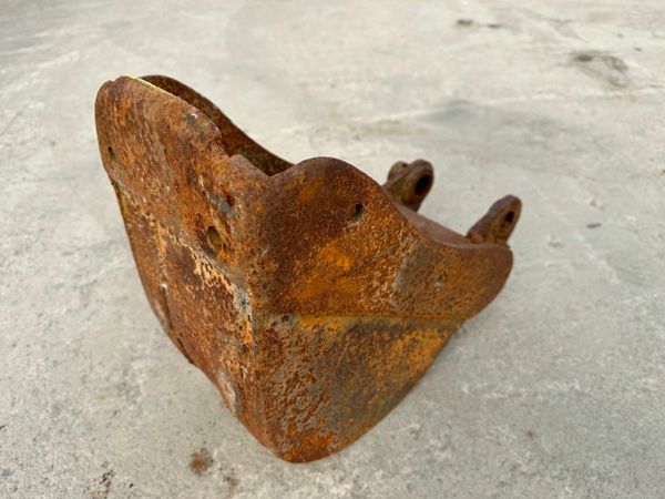 ** ... 9" ... gummy bucket .... 30mm .....374 - 1 377236525