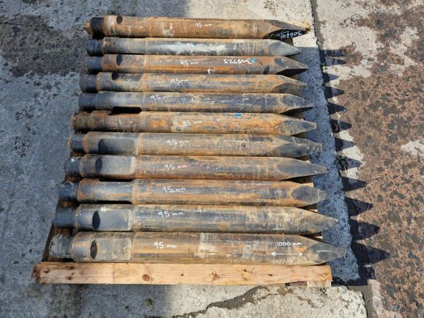 ** BRAND NEW CHISEL TO SUIT 13 TON BREAKER / HAMME 377236694