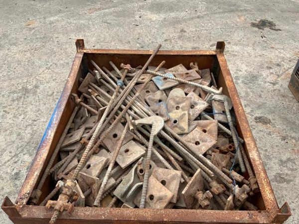 SHUTTERING PAN FORMWORK TIE BARS.....15mm 377236768